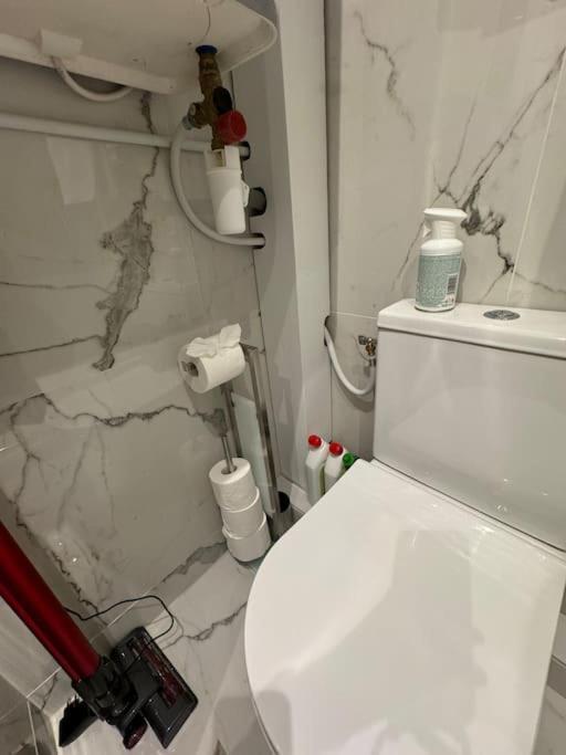 Apartment Studio Neuf Et Equipe - Coeur De Paris- Bourse *